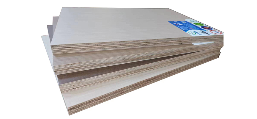 詳細(xì)介紹一下江門厚芯生態(tài)板有什么特點(diǎn)與優(yōu)勢(shì)？